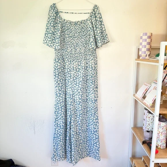 New BALTIC BORN Kendall Floral Jumpsuit Smocked Bloomcore Wide Leg - Picture 2 of 6